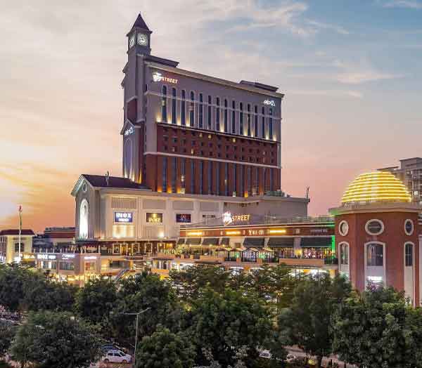 Justa Hotel Gurugram