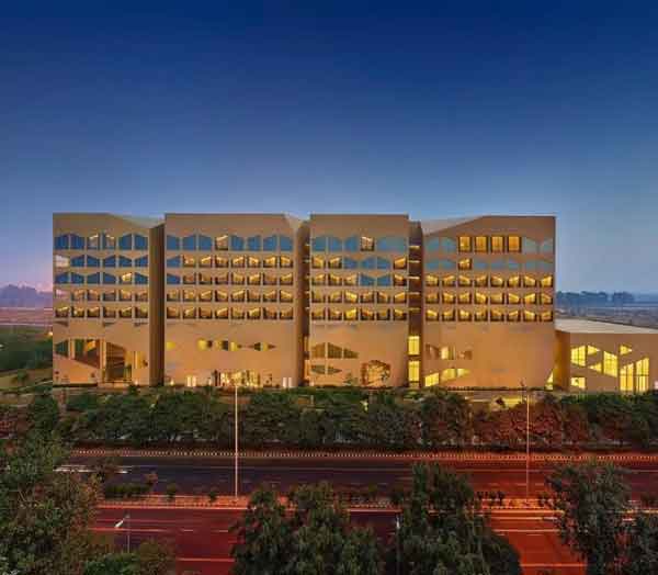 Vivanta by Taj Dwarka Hotel New Delhi